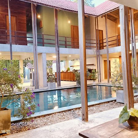 Hachi Homestay & Spa Hue Bagian luar foto