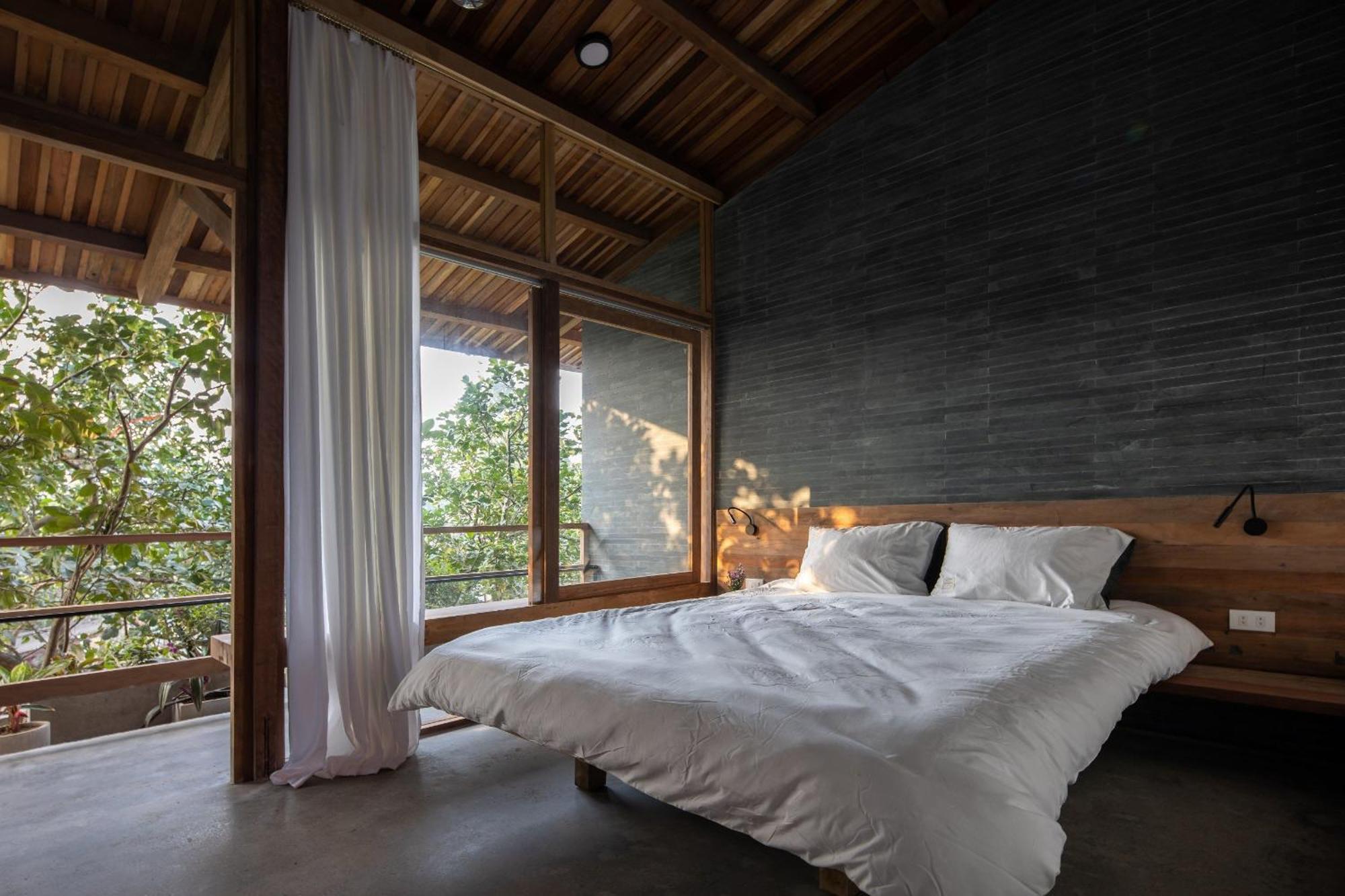 Hachi Homestay & Spa Hue Bagian luar foto
