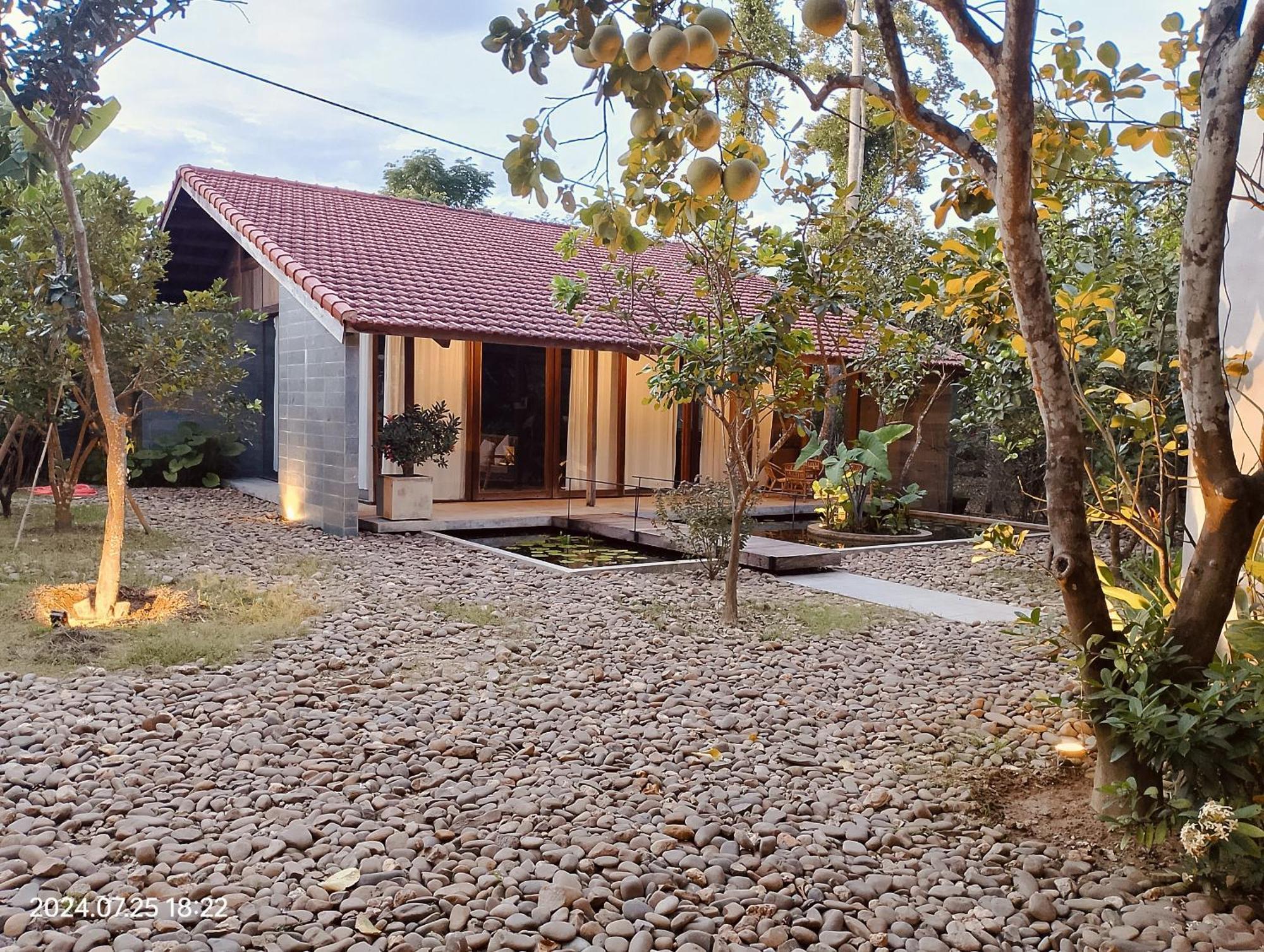 Hachi Homestay & Spa Hue Bagian luar foto